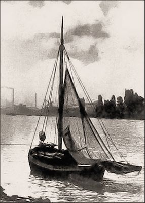 Ein Fischkutter auf dem Rhein bei Altrip um 1930. 